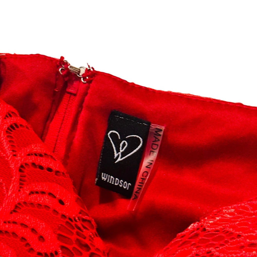 Off-Shoulder Red Lace Party Dress - Picture 9 of 16